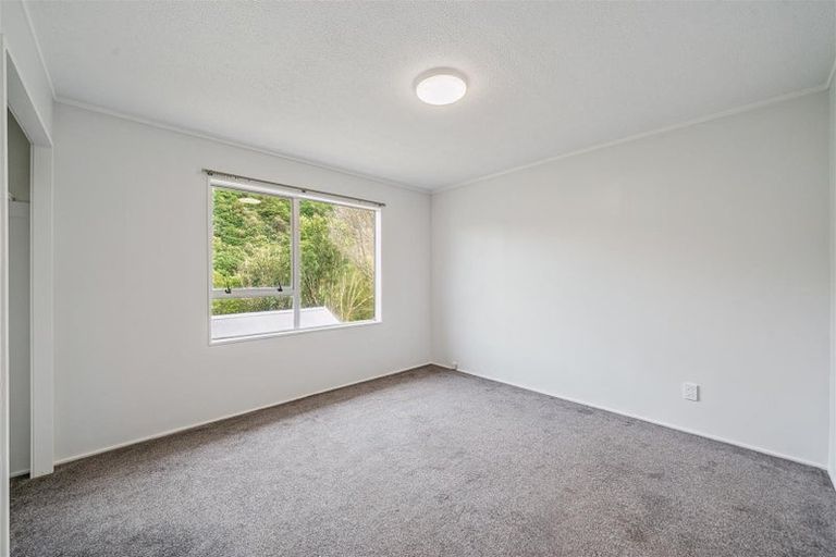 Photo of property in 107 South Karori Road, Karori, Wellington, 6012