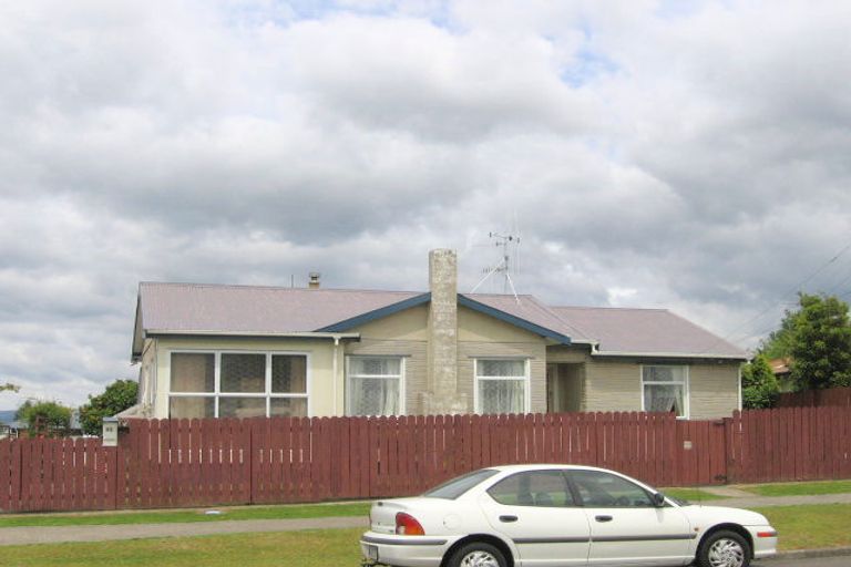 Photo of property in 73 Beach Road, Katikati, 3129