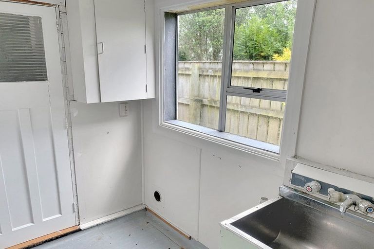 Photo of property in 6 Smith Street, Dannevirke, 4930