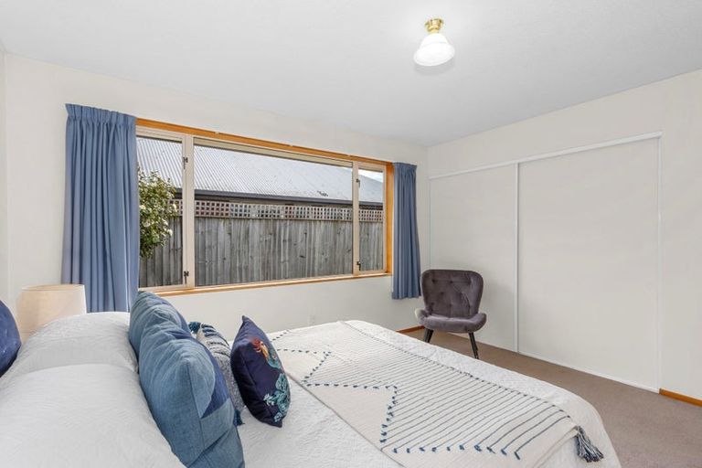 Photo of property in 35 Winton Street, St Albans, Christchurch, 8014