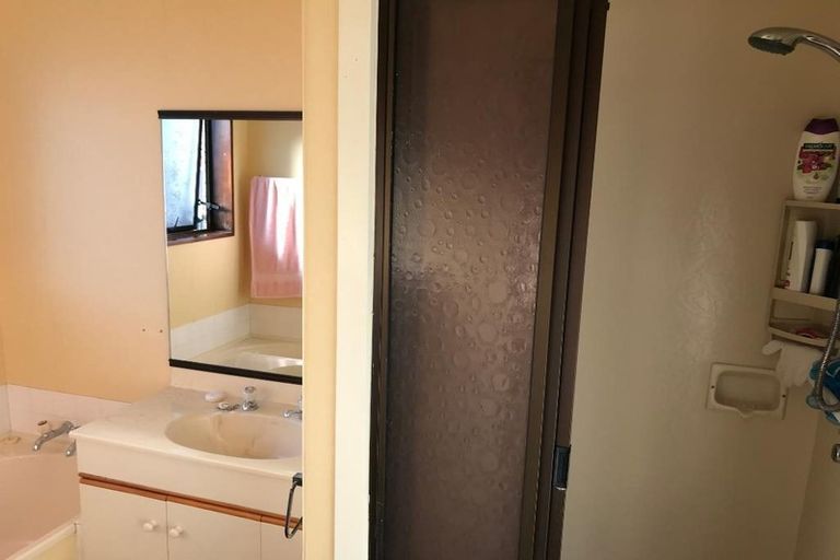 Photo of property in 2/6 Topaz Place, Bishopdale, Christchurch, 8053