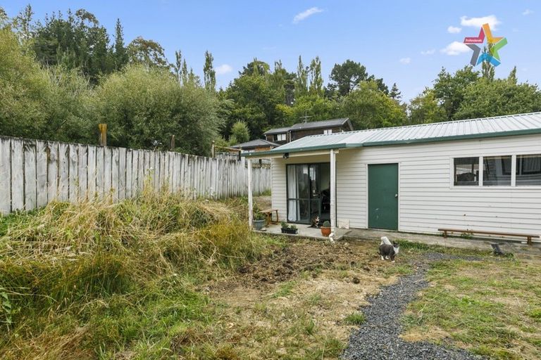 Photo of property in 1/9 Montgomery Street, Stokes Valley, Lower Hutt, 5019