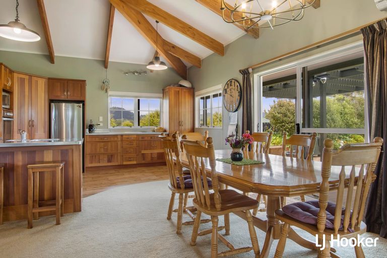 Photo of property in 133 Koutunui Road, Athenree, Katikati, 3177