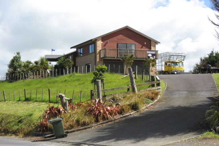 Photo of property in 700 Ponga Road, Opaheke, Papakura, 2584