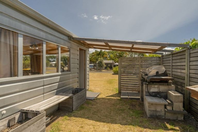 Photo of property in 3 Clipper Place, Whitianga, 3510