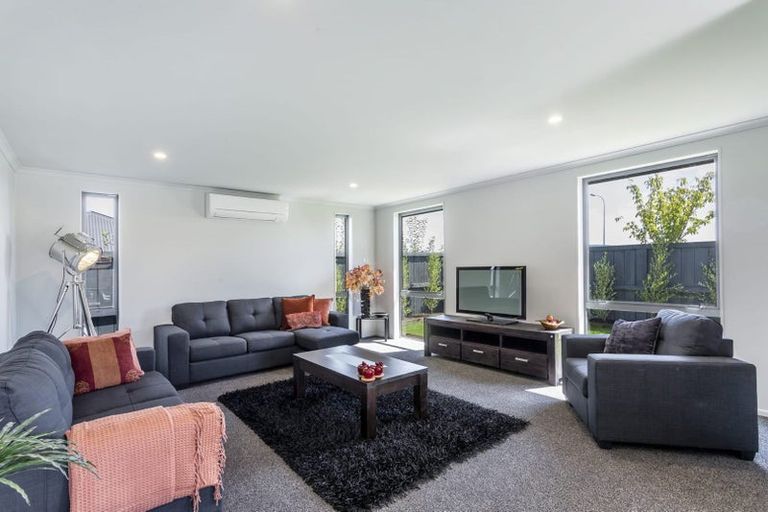 Photo of property in 1c Didham Drive, Mosgiel, 9024