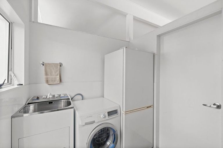 Photo of property in 11 Pinewood Place, Mangawhai Heads, Mangawhai, 0505