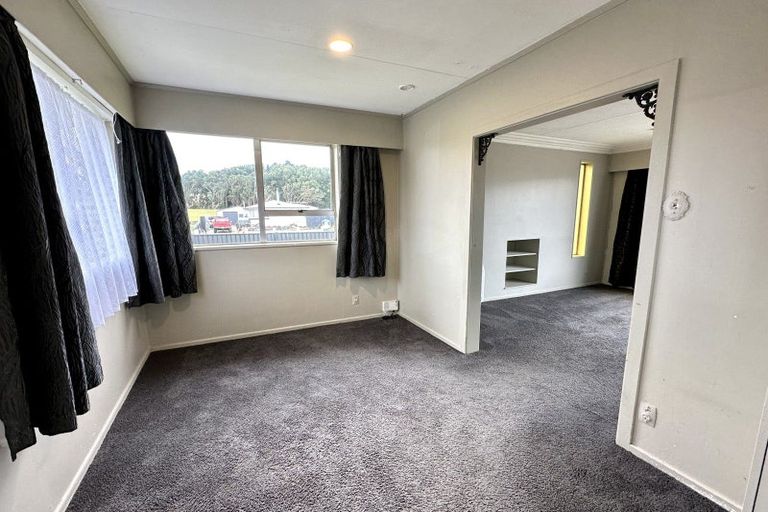 Photo of property in 38 Paisley Street, Kew, Invercargill, 9812