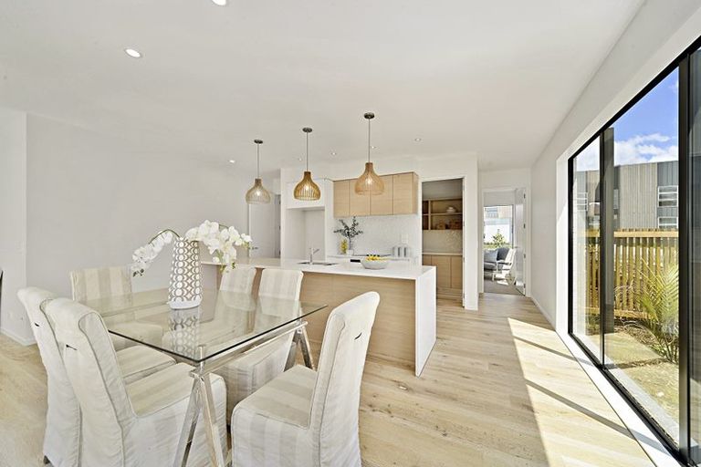 Photo of property in 215 Jack Lachlan Drive, Beachlands, Auckland, 2018