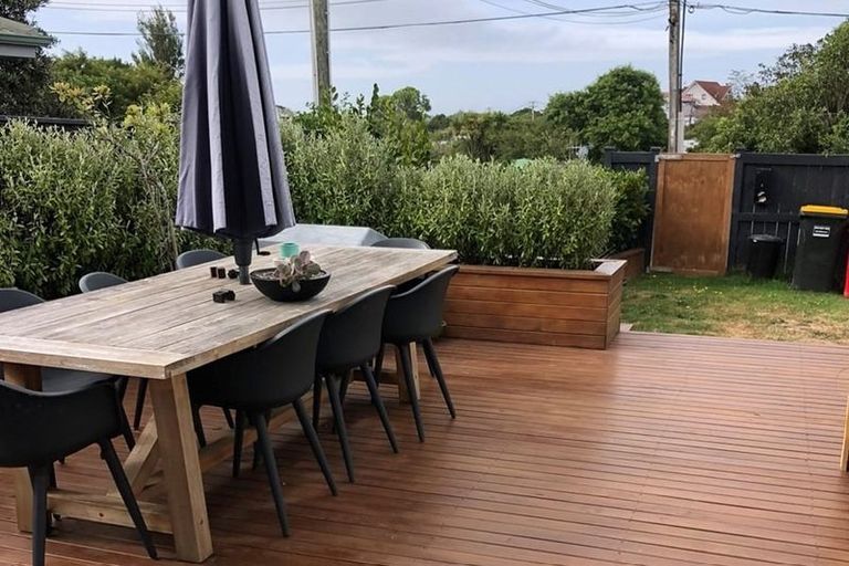 Photo of property in 22 Ngaio Road, Raumati Beach, Paraparaumu, 5032