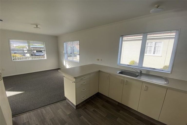 Photo of property in 3 Gibson Court, Roslyn, Palmerston North, 4414