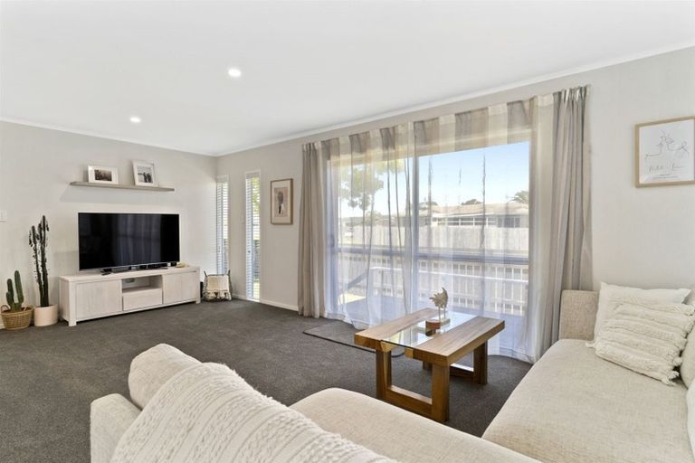 Photo of property in 19 Eversham Road, Mount Maunganui, 3116