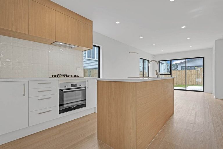 Photo of property in 5 Military Lane, Papakura, 2110