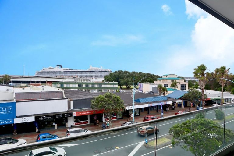 Photo of property in 277 Maunganui Road, Mount Maunganui, 3116