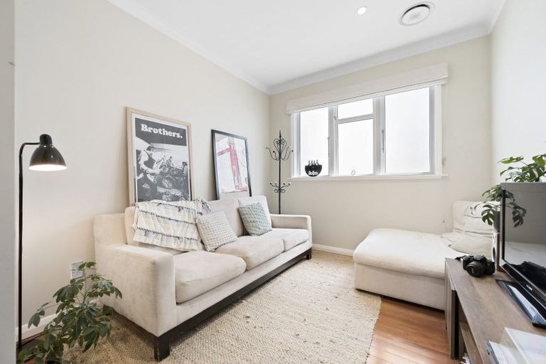 Photo of property in 40 Owen Street, Newtown, Wellington, 6021