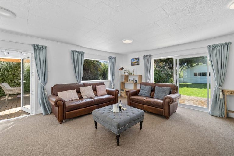 Photo of property in 12 Margaret Avenue, Havelock North, 4130