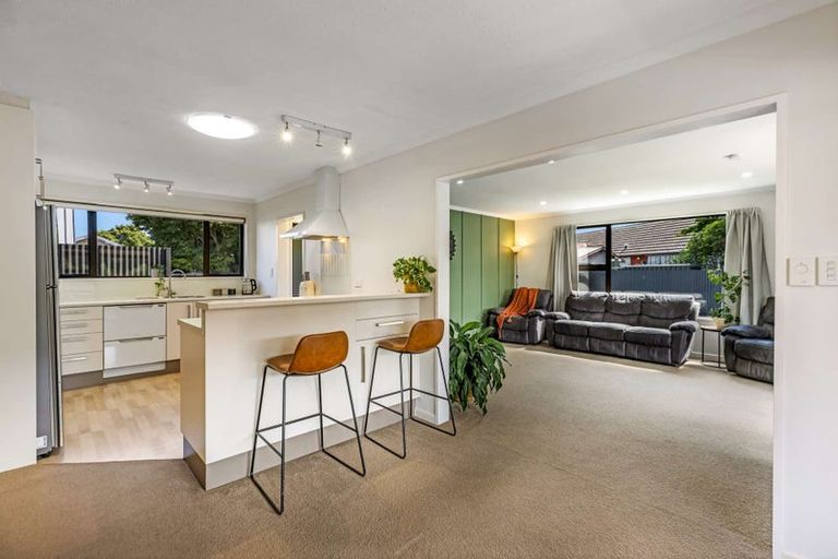 Photo of property in 2/474 Halswell Road, Halswell, Christchurch, 8025