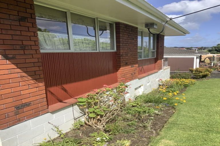 Photo of property in 1/123 Gardner Avenue, New Lynn, Auckland, 0600