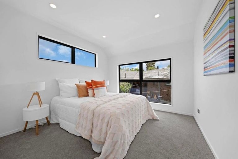 Photo of property in 7d Sirius Place, Botany Downs, Auckland, 2010