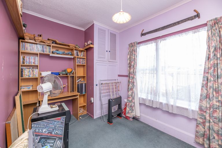 Photo of property in 16 Washbournes Road, Wigram, Christchurch, 8042