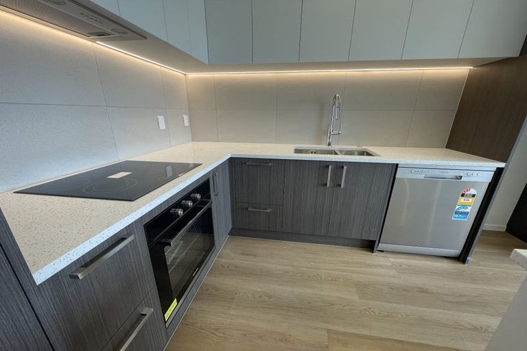 Photo of property in 44 Montgomery Avenue, Belmont, Auckland, 0622