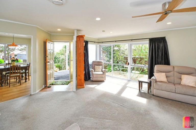 Photo of property in 43 Brylee Drive, Conifer Grove, Takanini, 2112