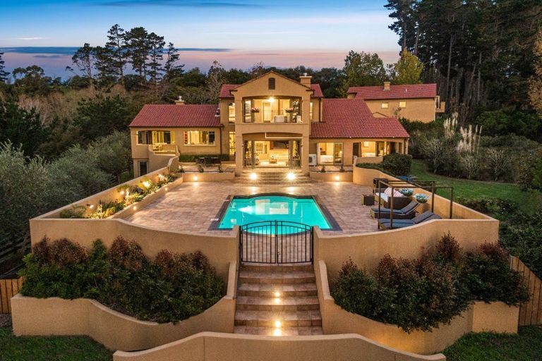 Photo of property in 21 Messenger Road, Stillwater, Silverdale, 0993