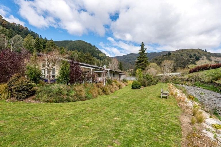 Photo of property in 9 Cummins Street, The Brook, Nelson, 7010