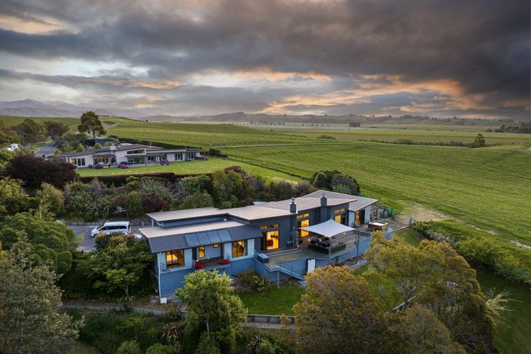 Photo of property in 72 Fairbourne Drive, Fairhall, Blenheim, 7272