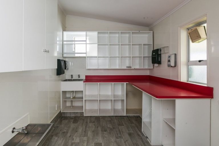 Photo of property in 903 Willowpark Road North, Mayfair, Hastings, 4122