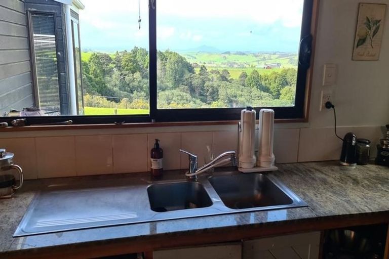 Photo of property in 323 Brooks Road, Waipu, 0582