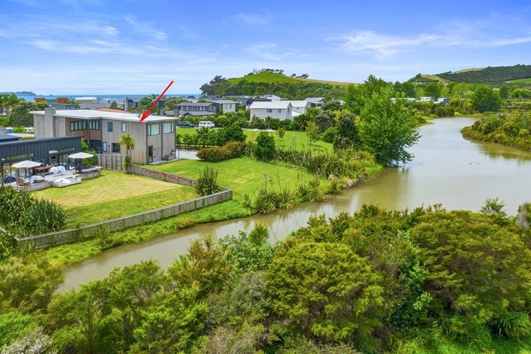 Photo of property in 271 Mangatawhiri Road, Omaha, 0986