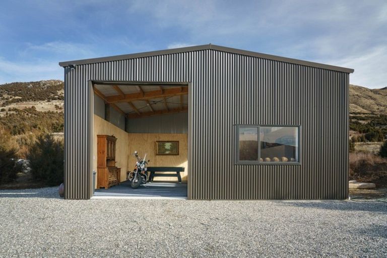 Photo of property in 125 Wailana Heights Drive, Queensberry, Cromwell, 9383