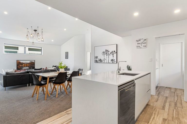 Photo of property in 26 Knightia Drive, Papamoa Beach, Papamoa, 3118