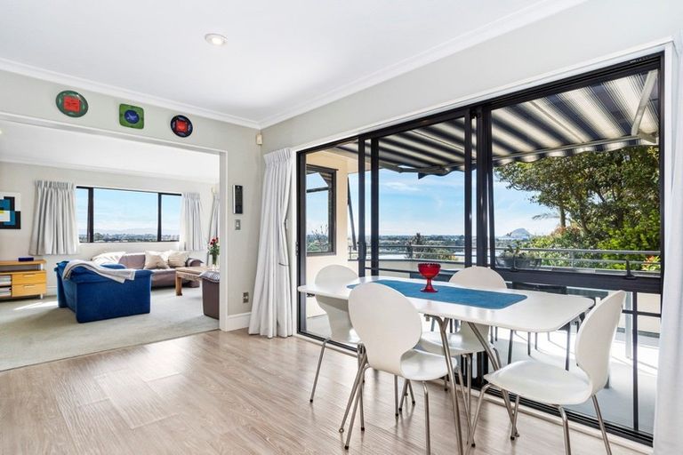 Photo of property in 35 Victory Street, Welcome Bay, Tauranga, 3112