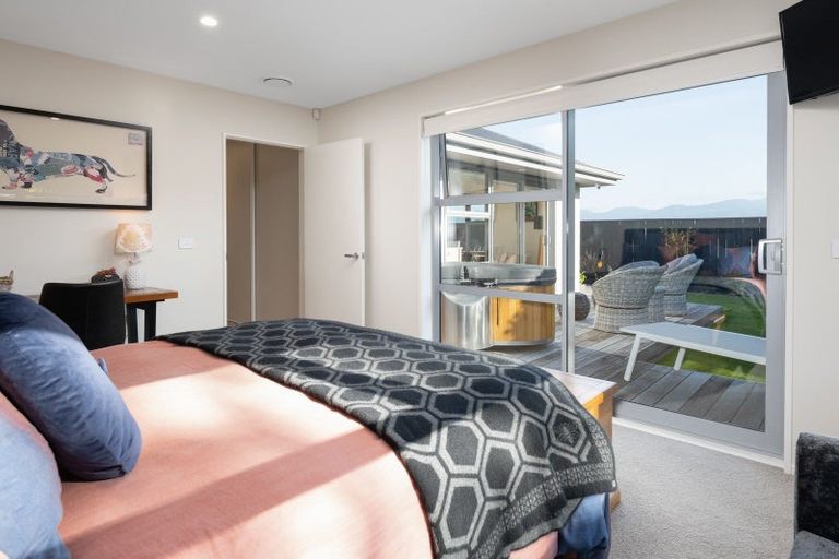 Photo of property in 10 Spencer Place, Springlands, Blenheim, 7201