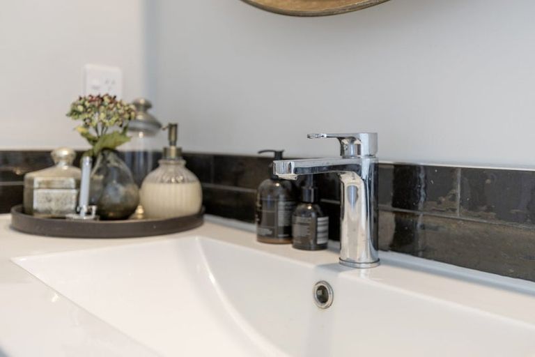 Photo of property in 3 Kohuhu Place, Motuoapa, 3382