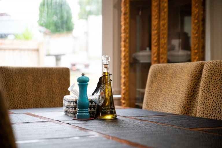 Photo of property in 4 Elder Place, Massey, Auckland, 0614