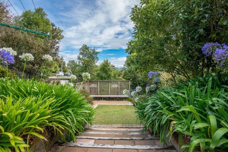 Photo of property in 1 Woodside Terrace, Andersons Bay, Dunedin, 9013