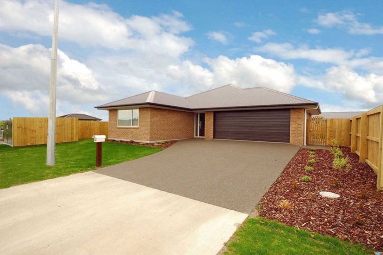 Photo of property in 130 Northbrook Road, Rangiora, 7400