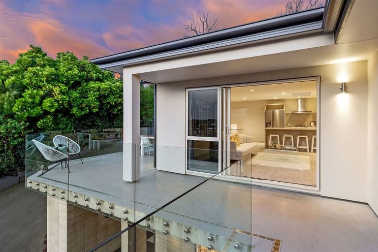 Photo of property in 22 Bengal Drive, Cashmere, Christchurch, 8022