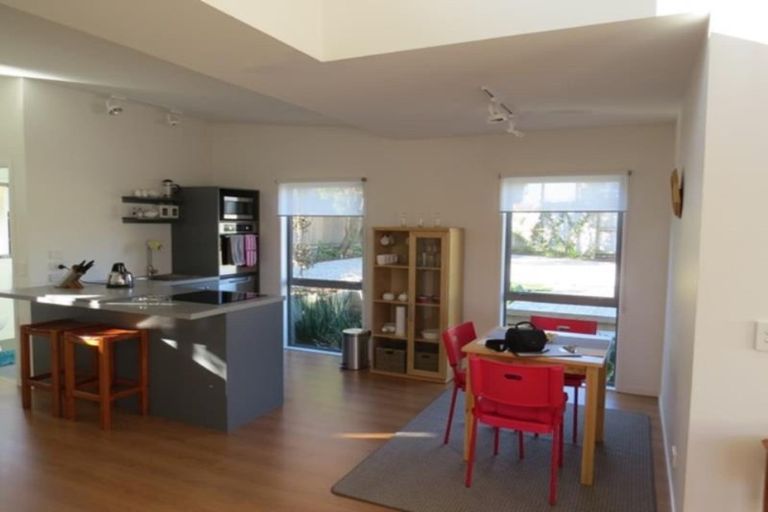 Photo of property in 30a Ballance Street, Lower Vogeltown, New Plymouth, 4310