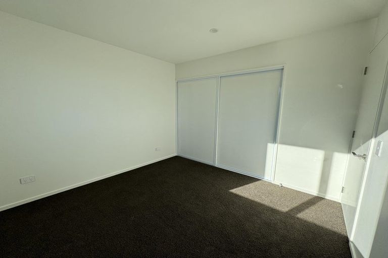 Photo of property in 2/41 Horseshoe Lake Road, Shirley, Christchurch, 8061