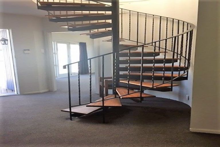 Photo of property in 42 Fern Drive, Halswell, Christchurch, 8025