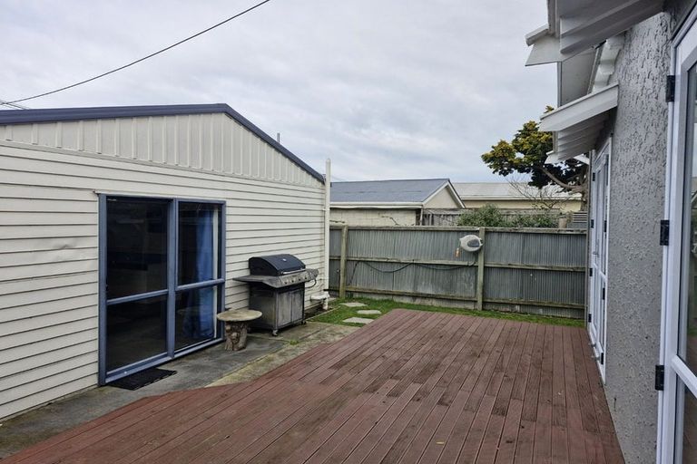 Photo of property in 1/87 Smith Street, Woolston, Christchurch, 8062