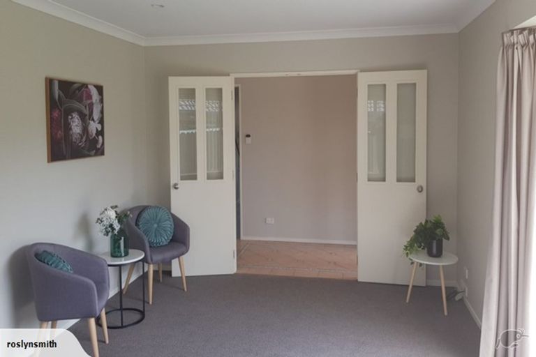 Photo of property in 16 Rathmar Drive, Manurewa, Auckland, 2105