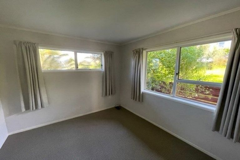 Photo of property in 18 St Peters Street, Northcote, Auckland, 0627