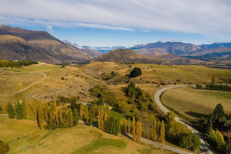 Photo of property in 18 Jeffery Road, Arrow Junction, Queenstown, 9371
