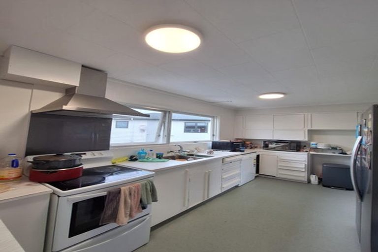 Photo of property in 28e Alexander Avenue, Papatoetoe, Auckland, 2025