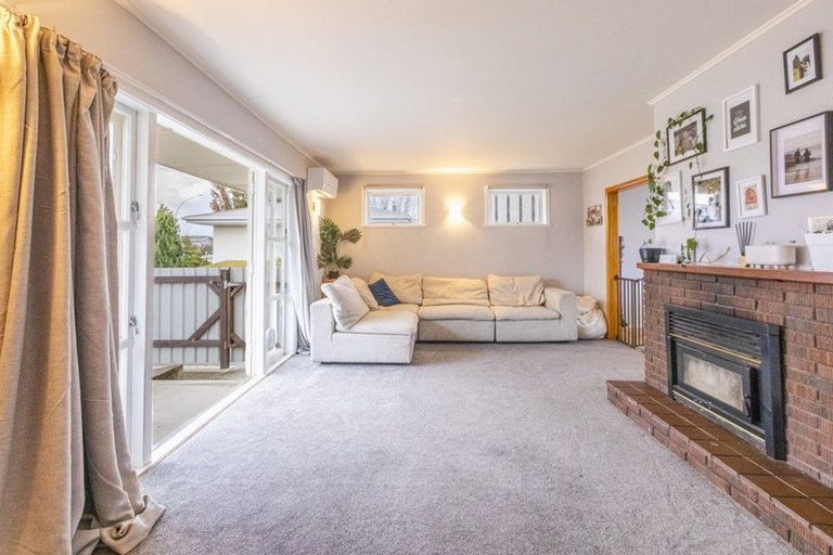 Photo of property in 1/182 Gloucester Street, Taradale, Napier, 4112